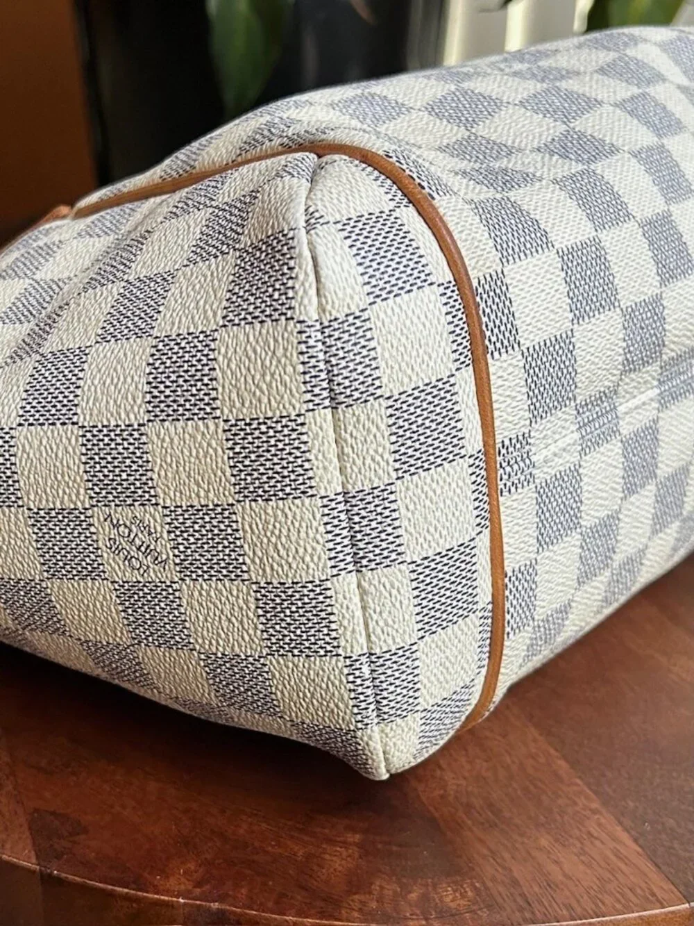 LOUIS VUITTON Damier Azur Totally PM Tote - Picture 11 of 12
